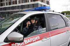 Сотрудники Росгвардии задержали на востоке Москвы мужчину, который устроил дебош в ресторане быстрого питания